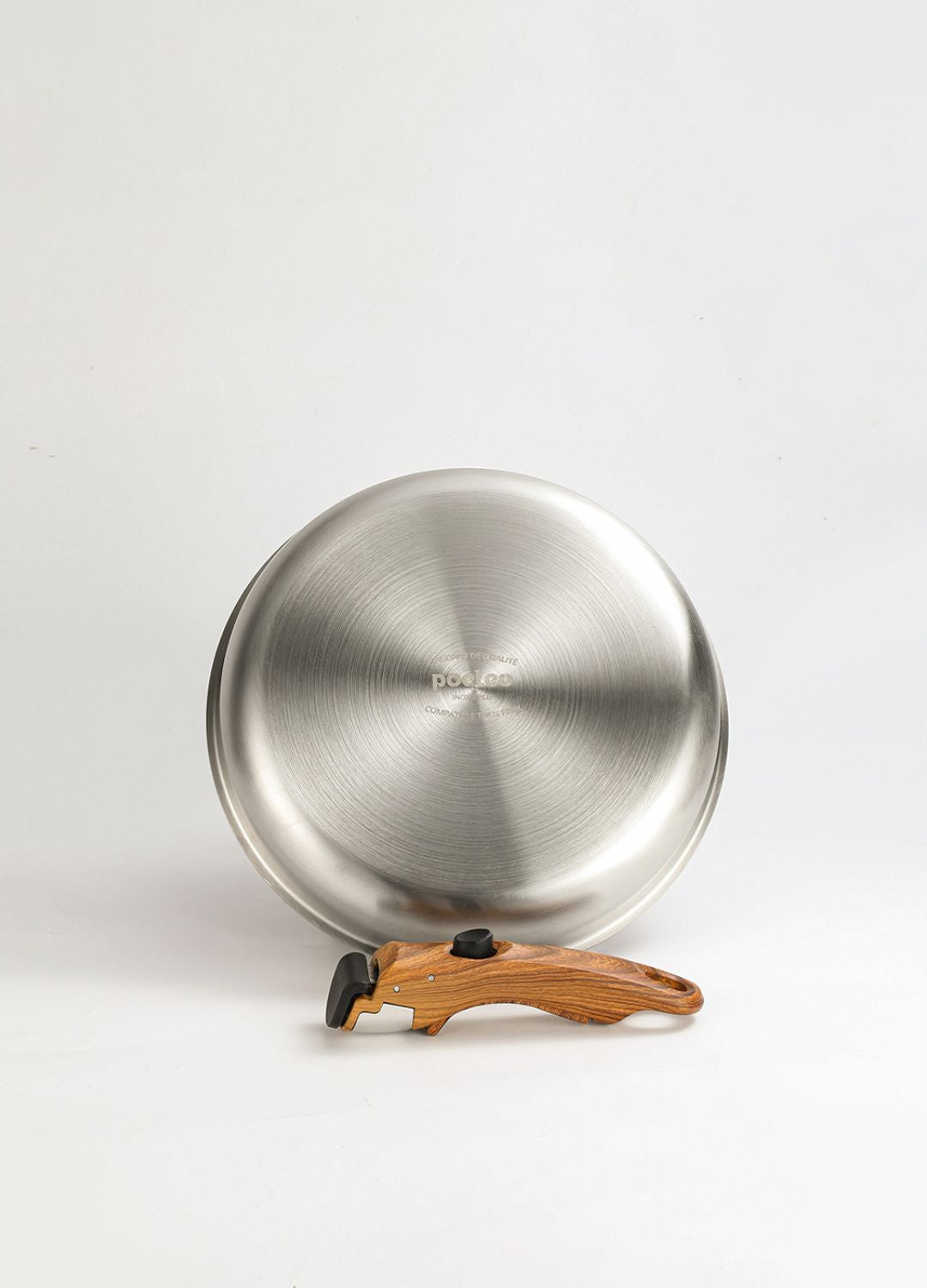 Fond de la poêle inox 22 cm et poignée amovible Poeleo